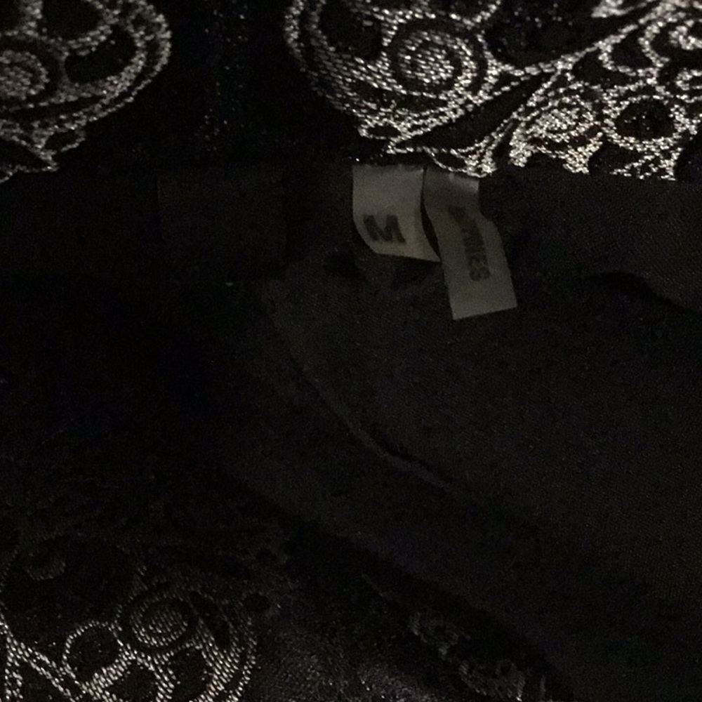 O) Women’s Tahari Jacket worn once , excell. cond. - Picture 8 of 8